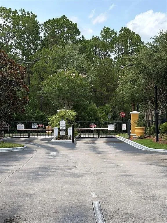 3615 CONROY ROAD #612 Orlando, FL 32839