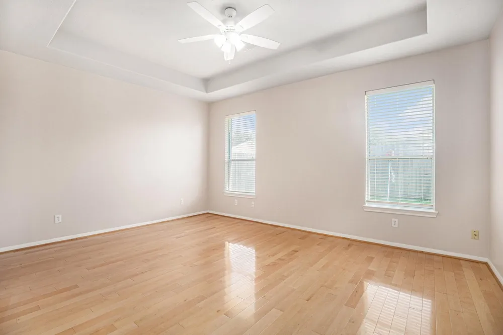 2517 Flycatcher Cove Drive League City, TX 77573