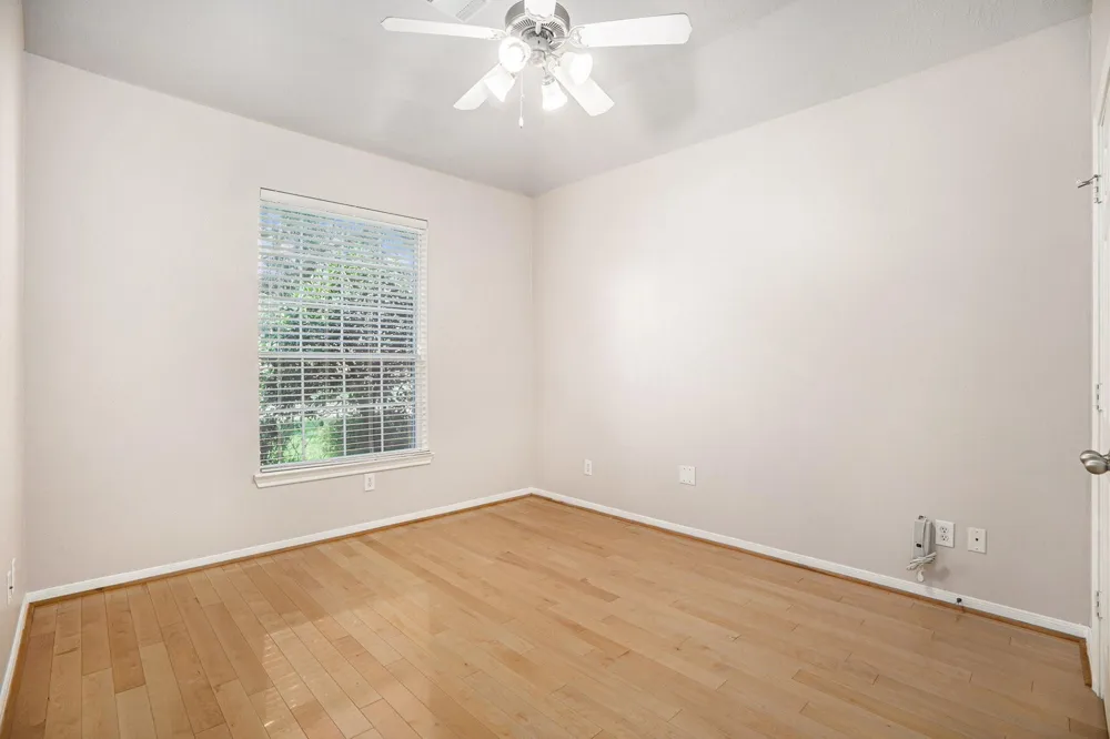 2517 Flycatcher Cove Drive League City, TX 77573