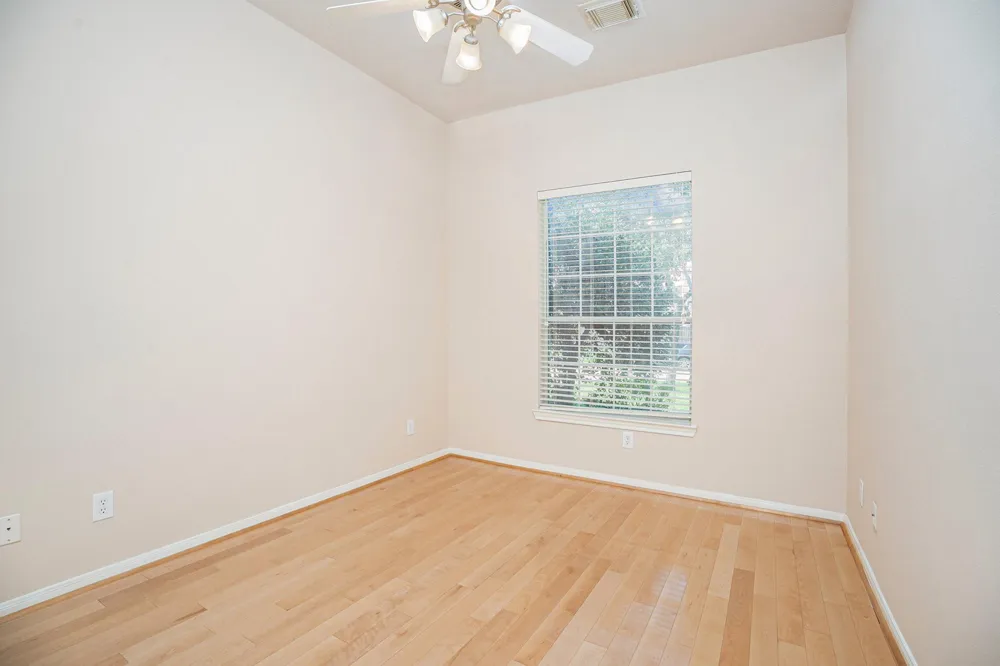 2517 Flycatcher Cove Drive League City, TX 77573
