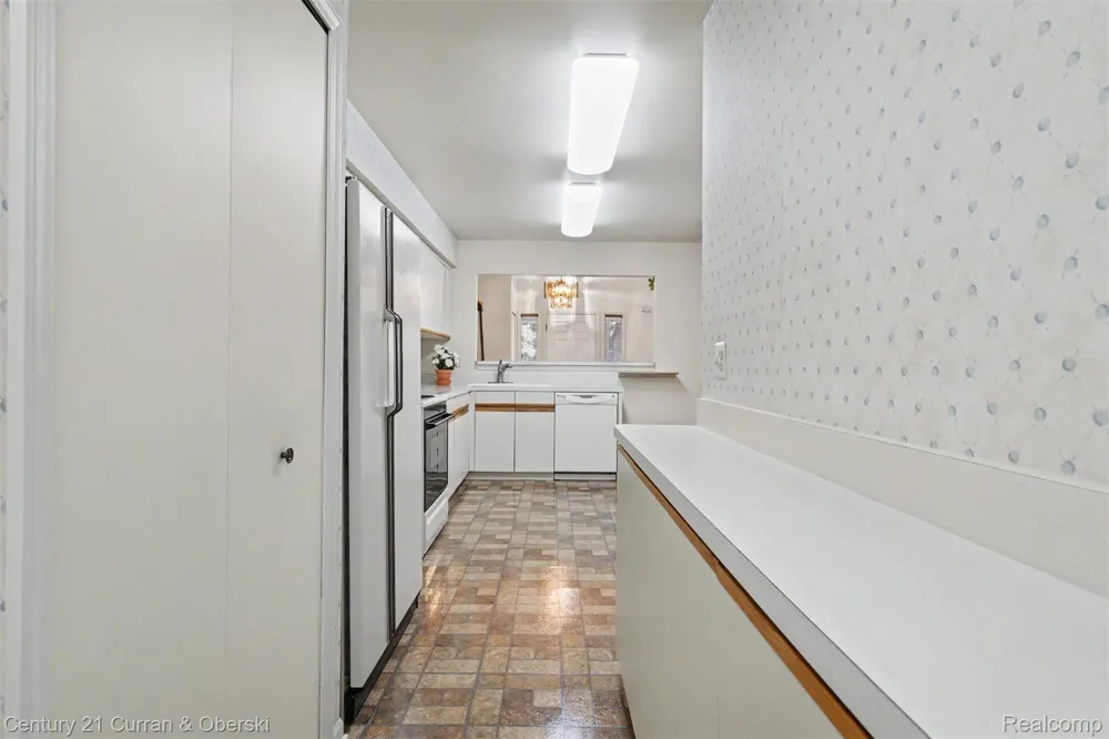 1 Cornell Court Dearborn City, MI 48124