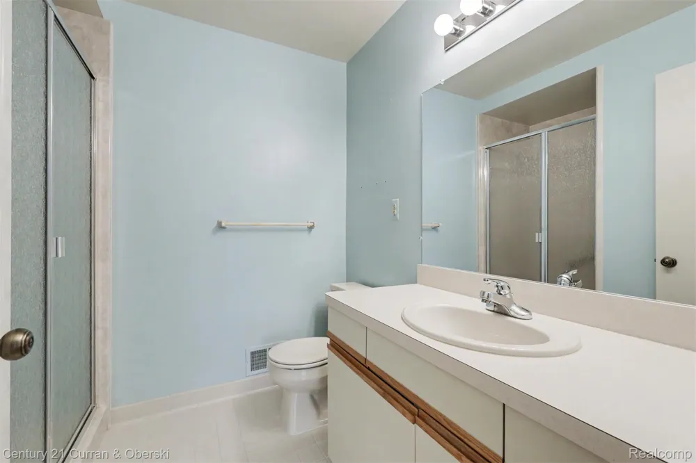 1 Cornell Court Dearborn City, MI 48124