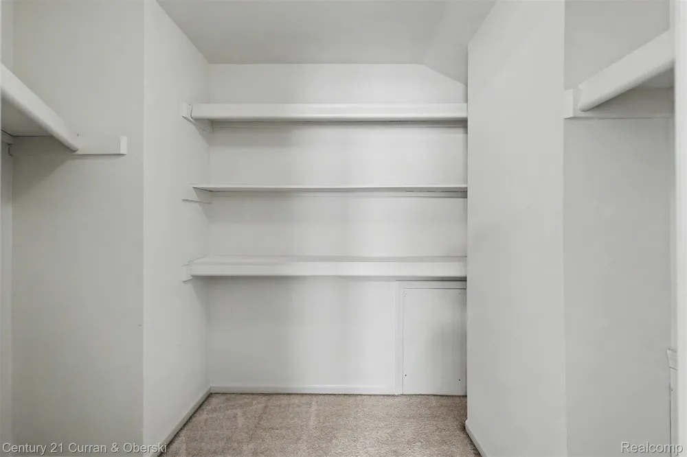 1 Cornell Court Dearborn City, MI 48124