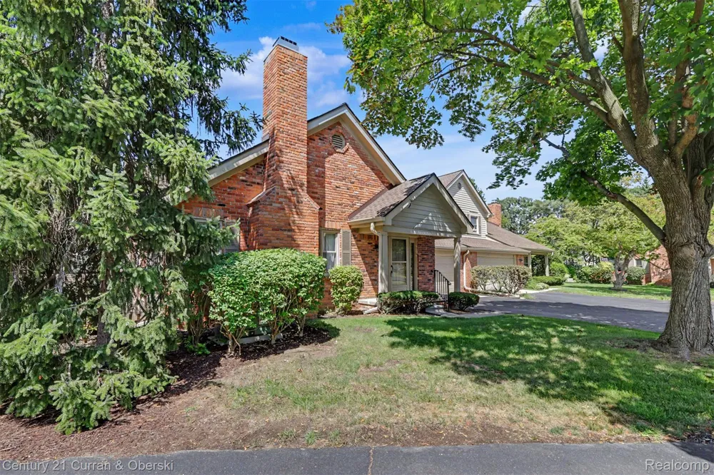 1 Cornell Court Dearborn City, MI 48124