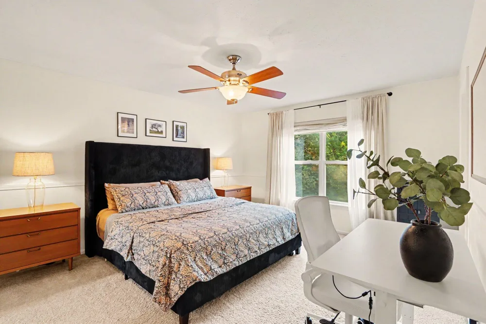 2963 Valley Glenn Circle Kalamazoo Charter Township, MI 49004
