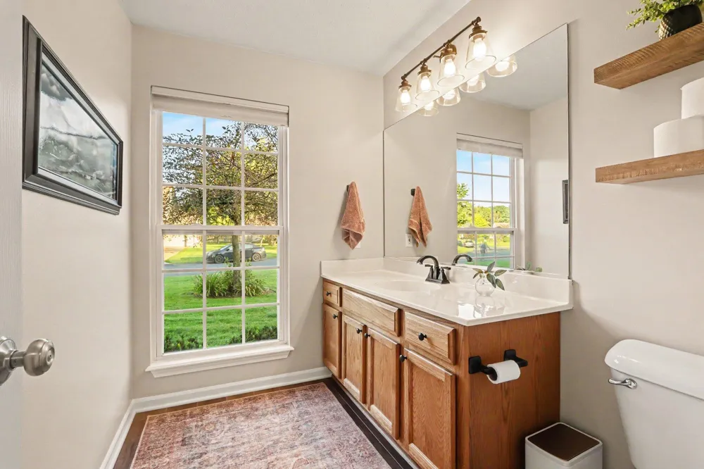 2963 Valley Glenn Circle Kalamazoo Charter Township, MI 49004