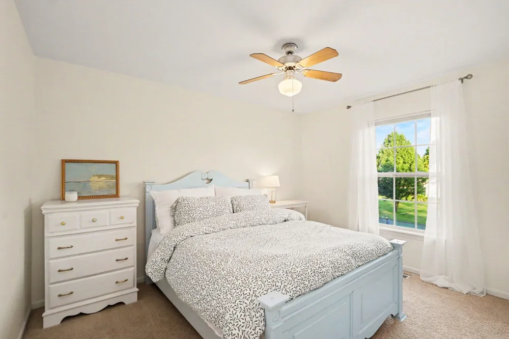 2963 Valley Glenn Circle Kalamazoo Charter Township, MI 49004
