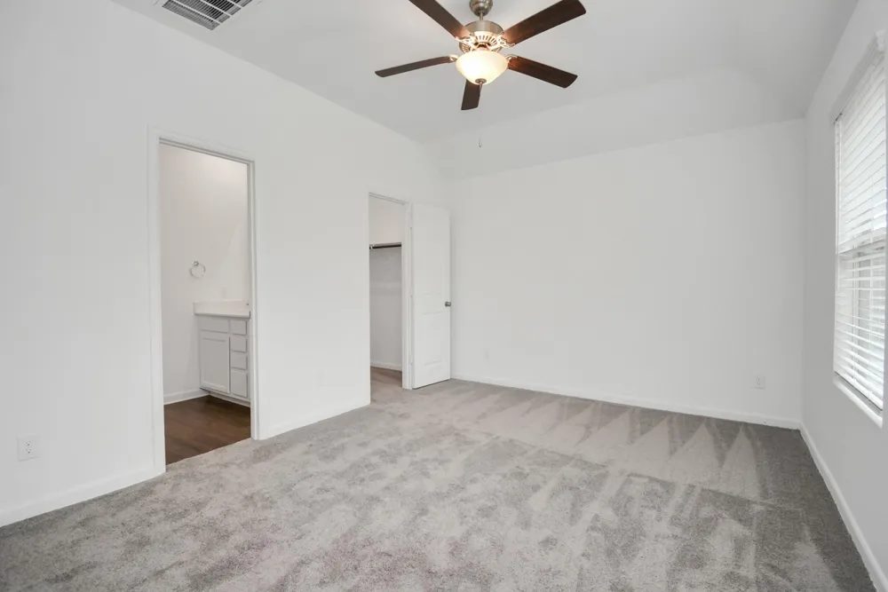 15826 Menlow Bend Drive Humble, TX 77396