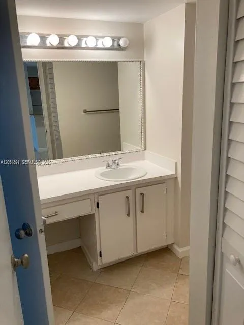 10765 Cleary Blvd #103 Plantation, FL 33324