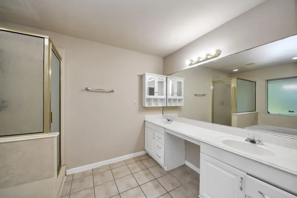 3211 Carmel Valley Drive Missouri City, TX 77459