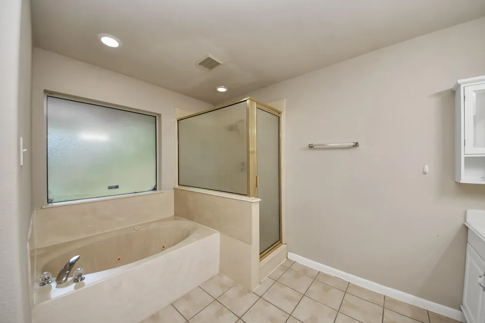 3211 Carmel Valley Drive Missouri City, TX 77459