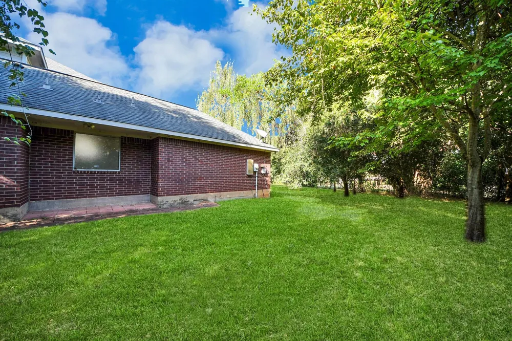 3211 Carmel Valley Drive Missouri City, TX 77459