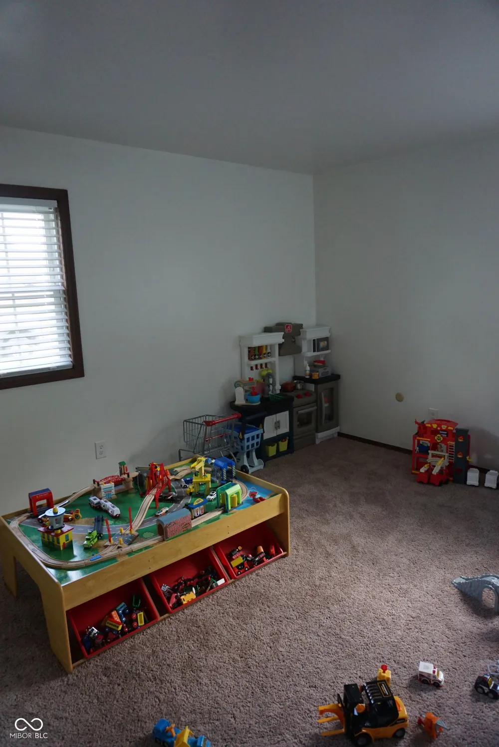 700 S Westwood Drive Bloomington, IN 47403