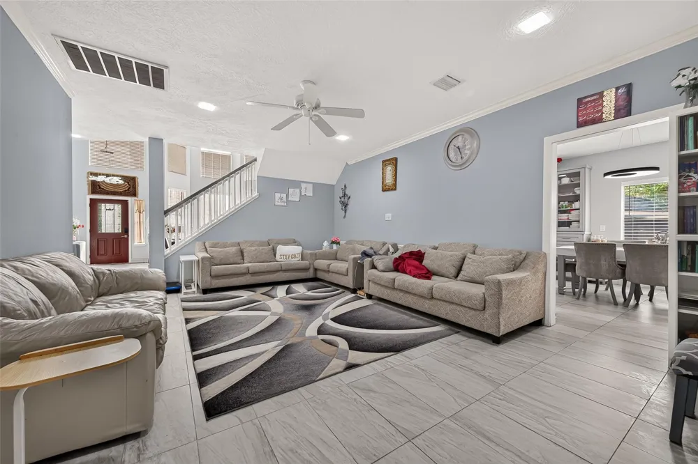 11930 Matagorda Lane Sugar Land, TX 77498