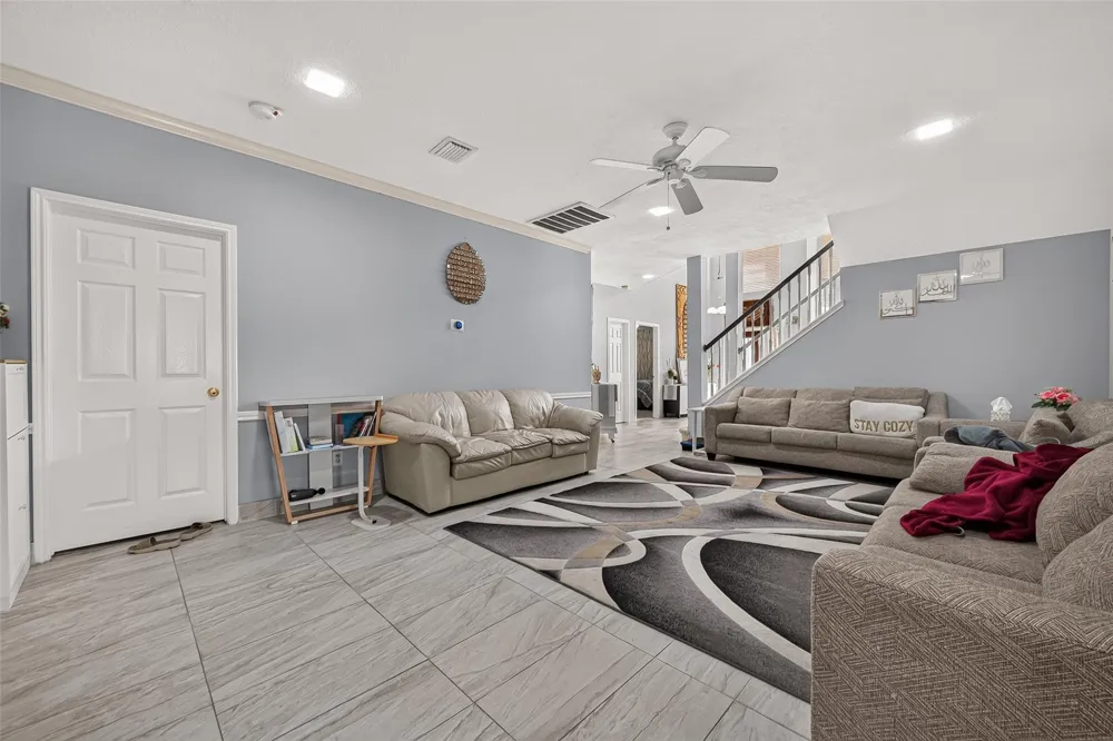 11930 Matagorda Lane Sugar Land, TX 77498