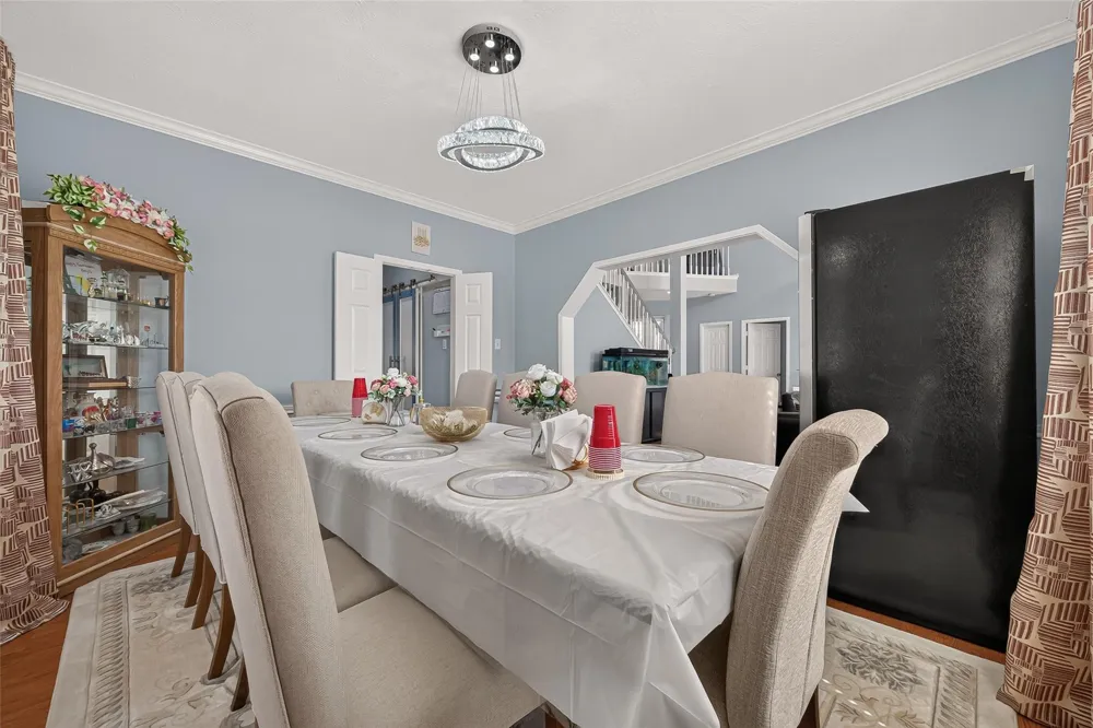 11930 Matagorda Lane Sugar Land, TX 77498