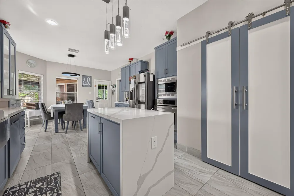11930 Matagorda Lane Sugar Land, TX 77498