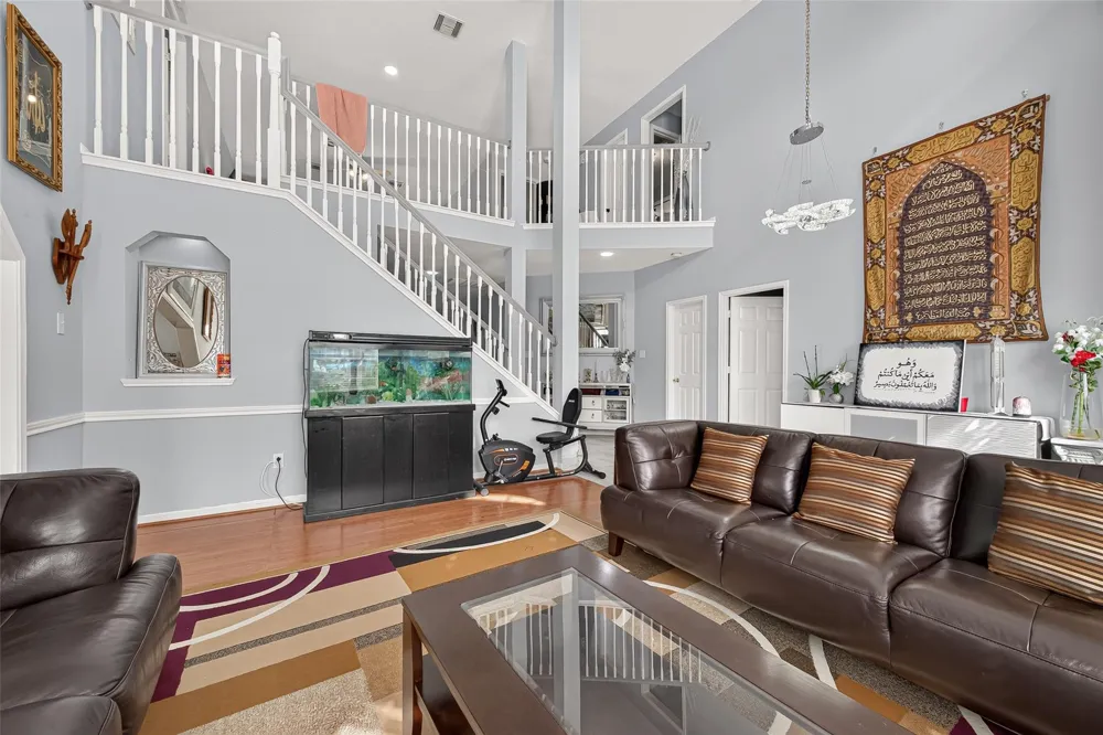 11930 Matagorda Lane Sugar Land, TX 77498