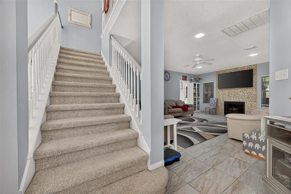 11930 Matagorda Lane Sugar Land, TX 77498