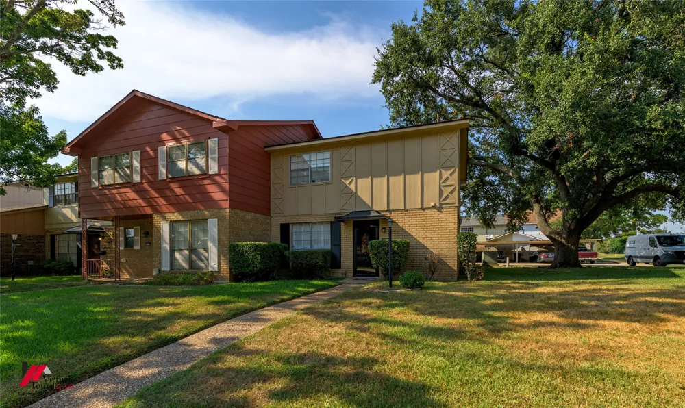 8520 Grover Place Shreveport, LA 71115