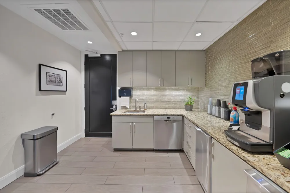 330 Las Colinas Boulevard E #338 Irving, TX 75039