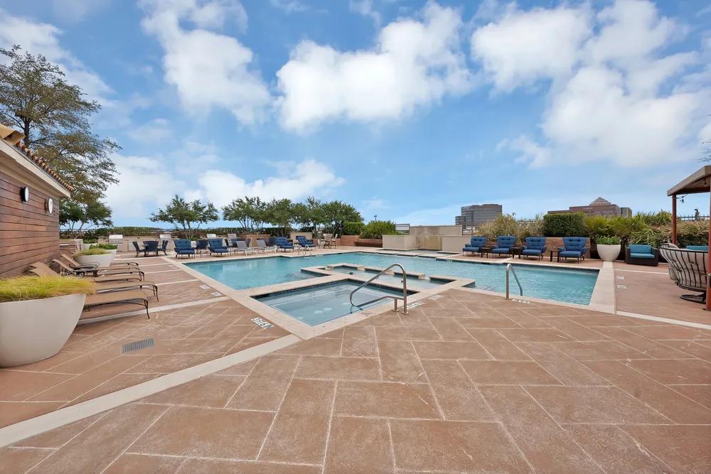 330 Las Colinas Boulevard E #338 Irving, TX 75039