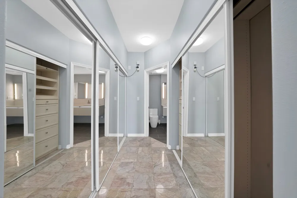 330 Las Colinas Boulevard E #338 Irving, TX 75039
