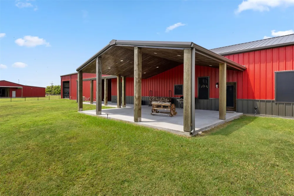 1402 Eagle Ferry Road Anahuac, TX 77514
