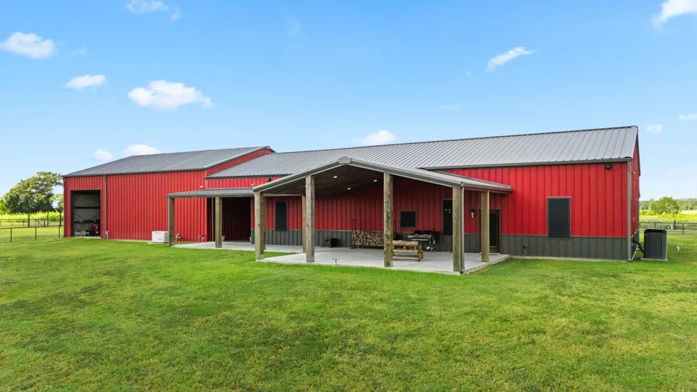 1402 Eagle Ferry Road Anahuac, TX 77514