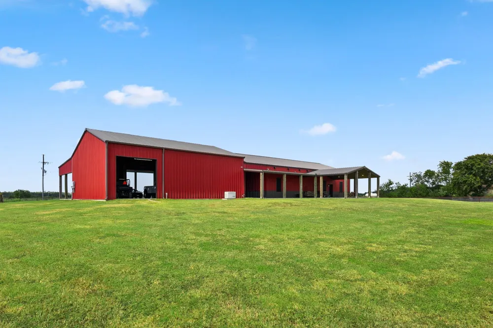 1402 Eagle Ferry Road Anahuac, TX 77514