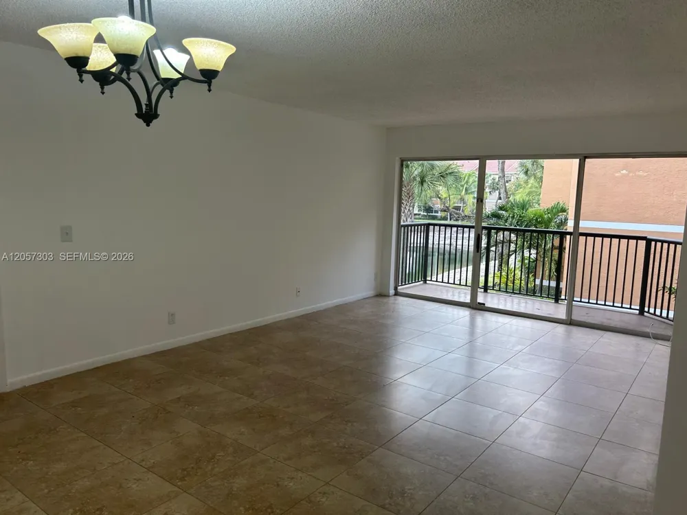 8851 Wiles Rd #208 Coral Springs, FL 33067