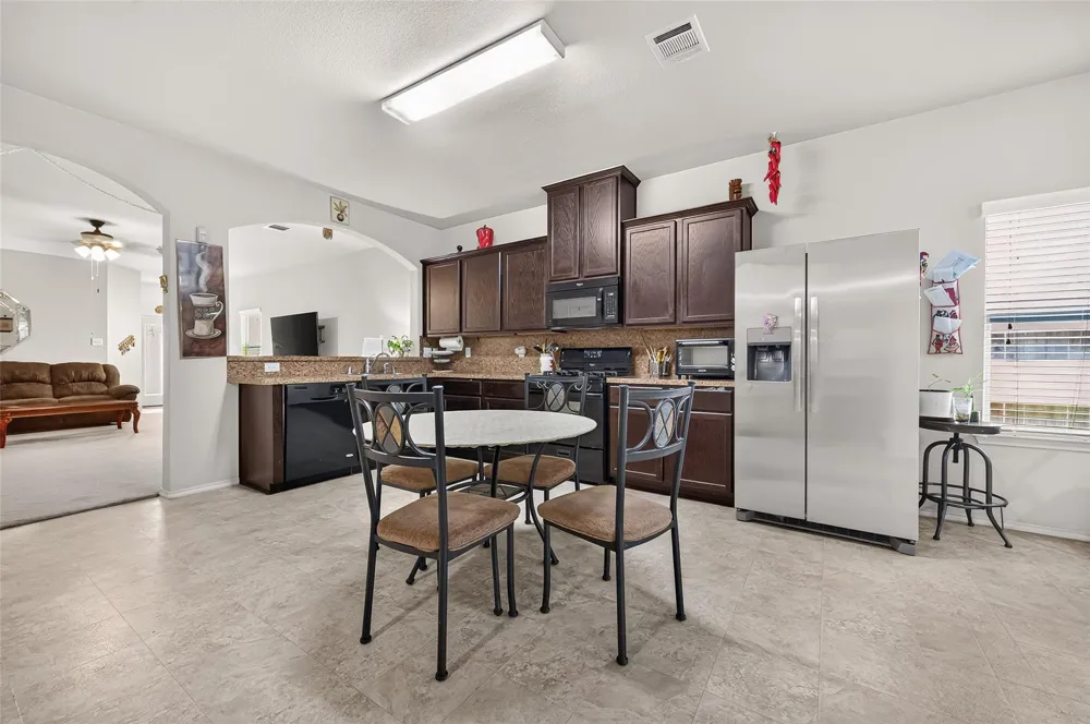7870 Maverick Trace Lane Cypress, TX 77433