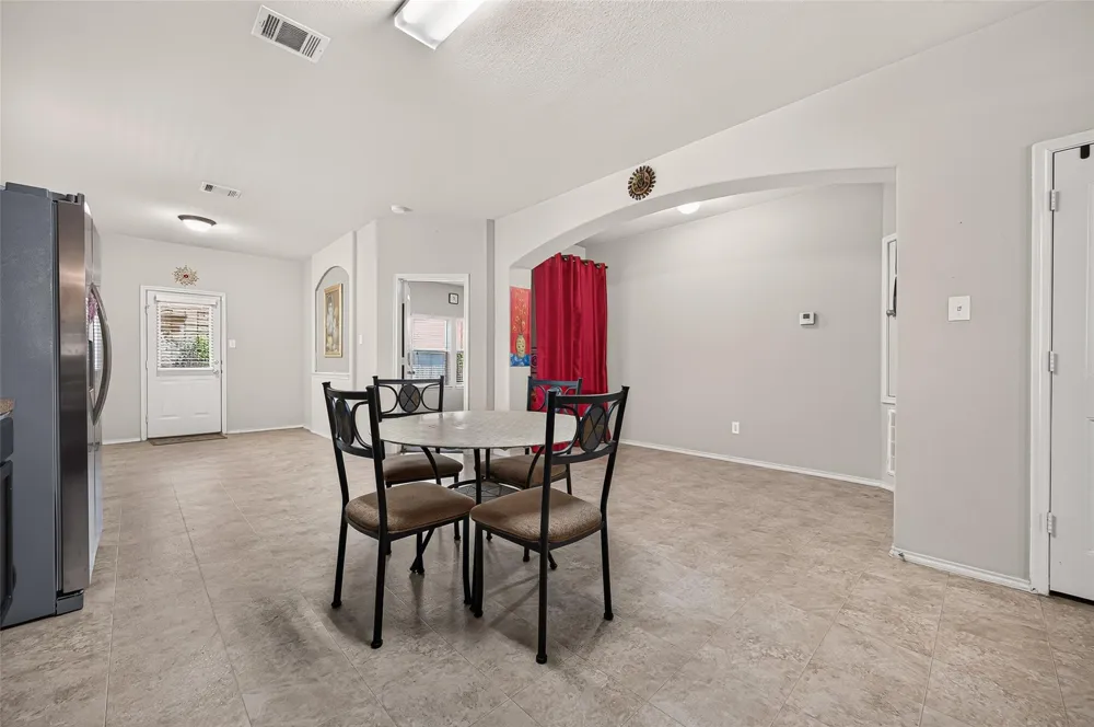 7870 Maverick Trace Lane Cypress, TX 77433