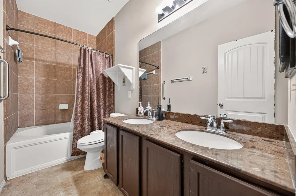 7870 Maverick Trace Lane Cypress, TX 77433