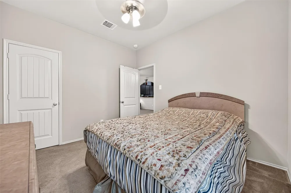 7870 Maverick Trace Lane Cypress, TX 77433