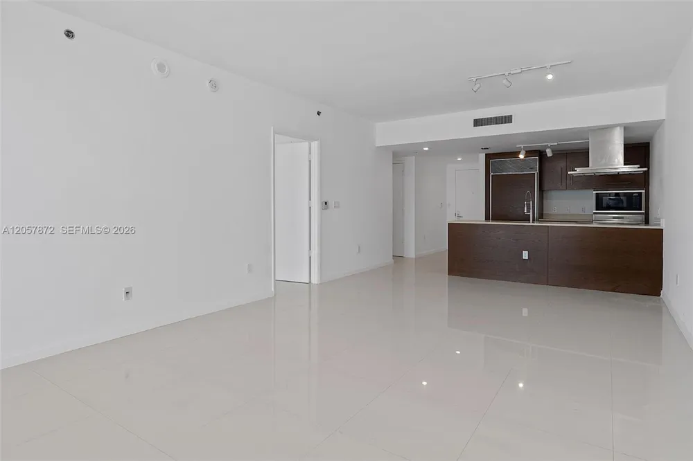 495 Brickell Ave #5007 Miami, FL 33131