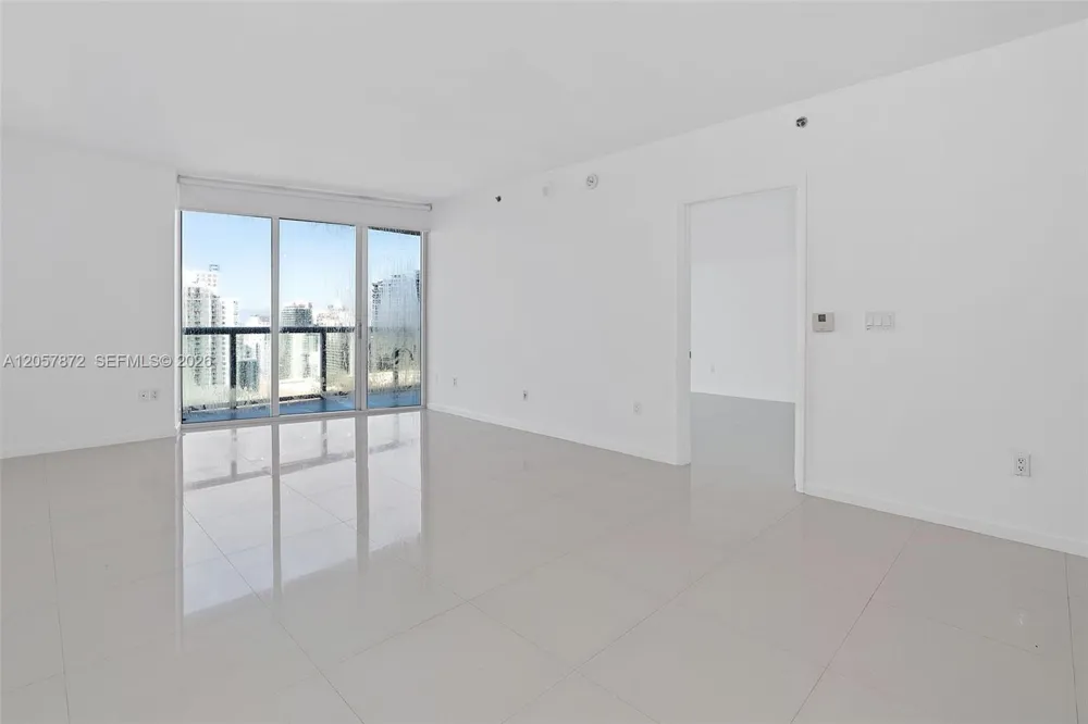 495 Brickell Ave #5007 Miami, FL 33131
