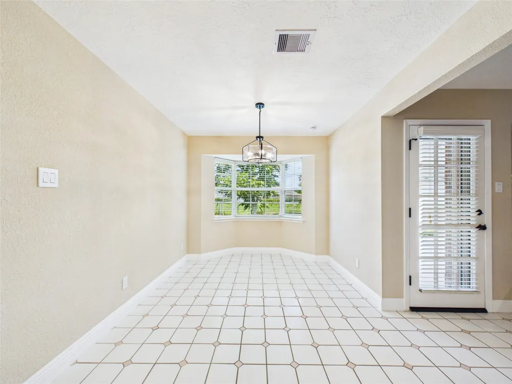 1817 Woodcrest Drive Deer Park, TX 77536