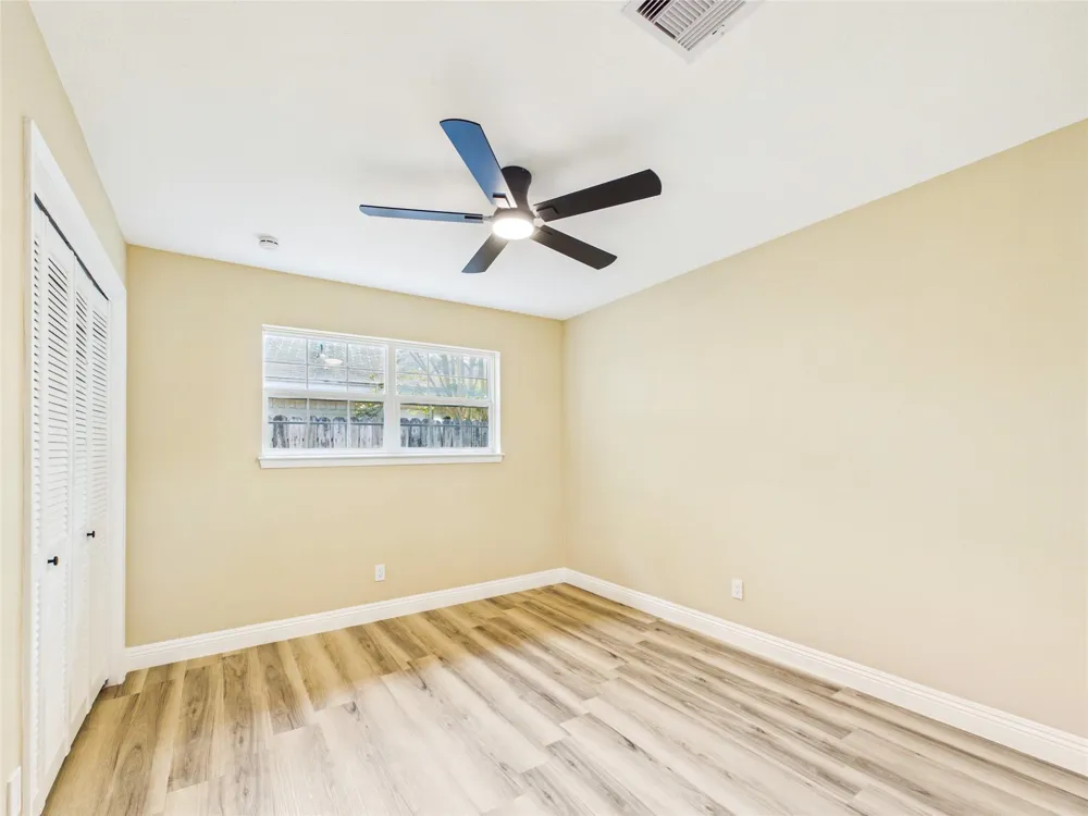 1817 Woodcrest Drive Deer Park, TX 77536