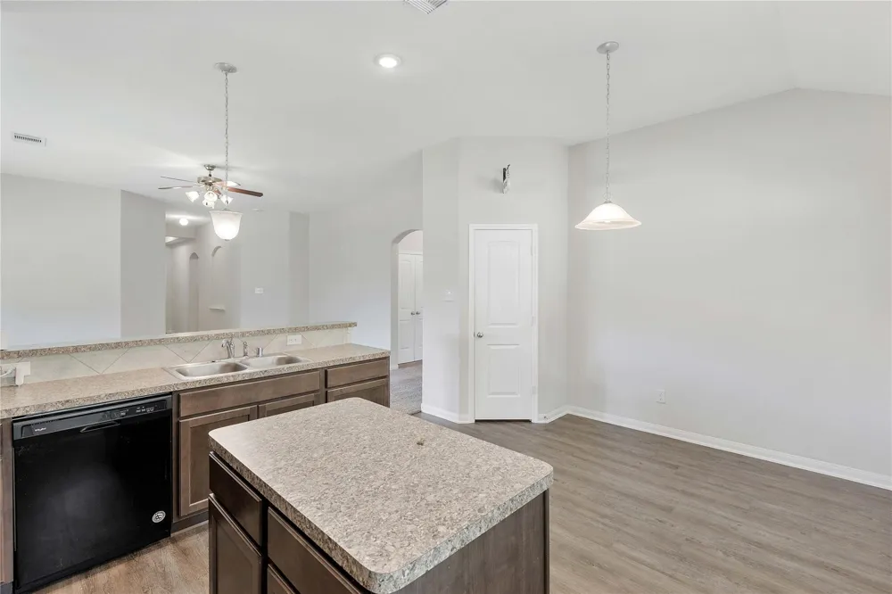 218 Rocky Ridge Drive Anahuac, TX 77514