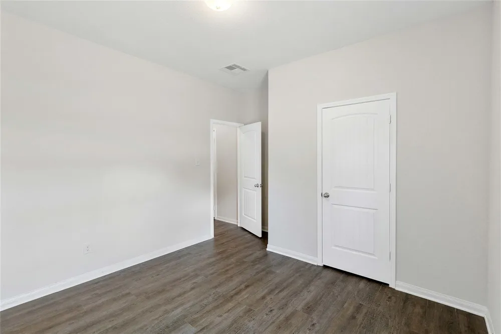 218 Rocky Ridge Drive Anahuac, TX 77514