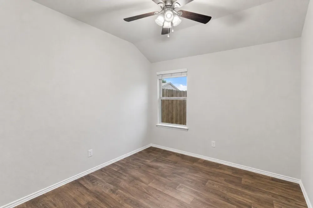 218 Rocky Ridge Drive Anahuac, TX 77514