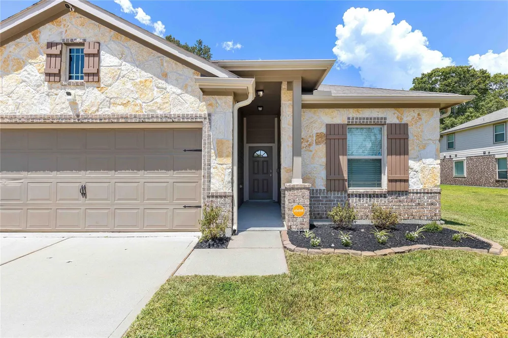 218 Rocky Ridge Drive Anahuac, TX 77514