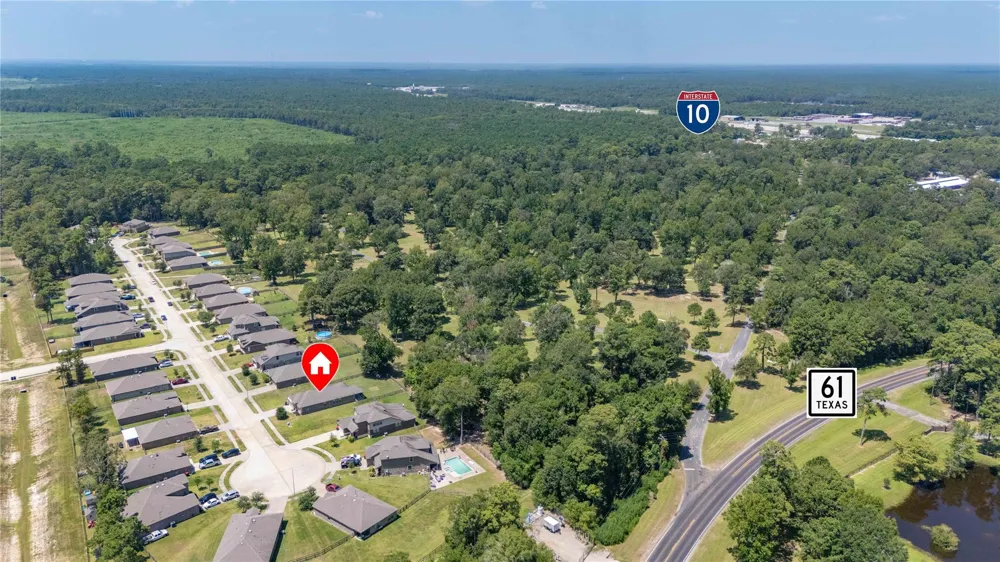 218 Rocky Ridge Drive Anahuac, TX 77514