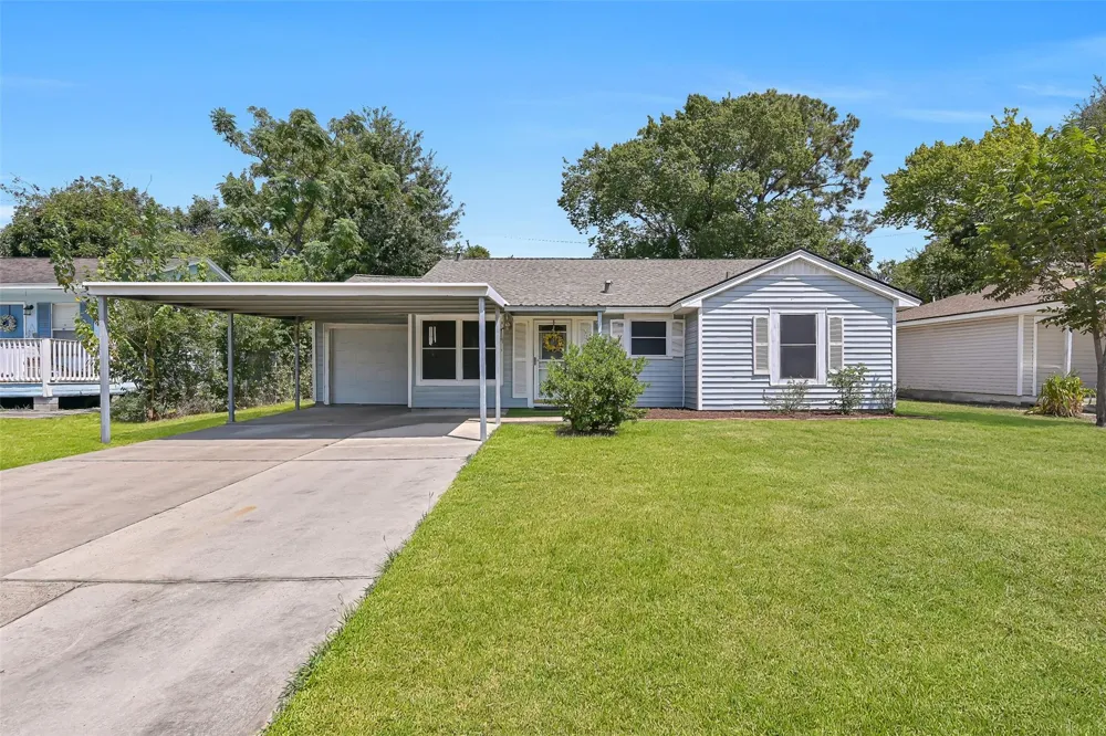 1419 Harris Avenue Pasadena, TX 77506