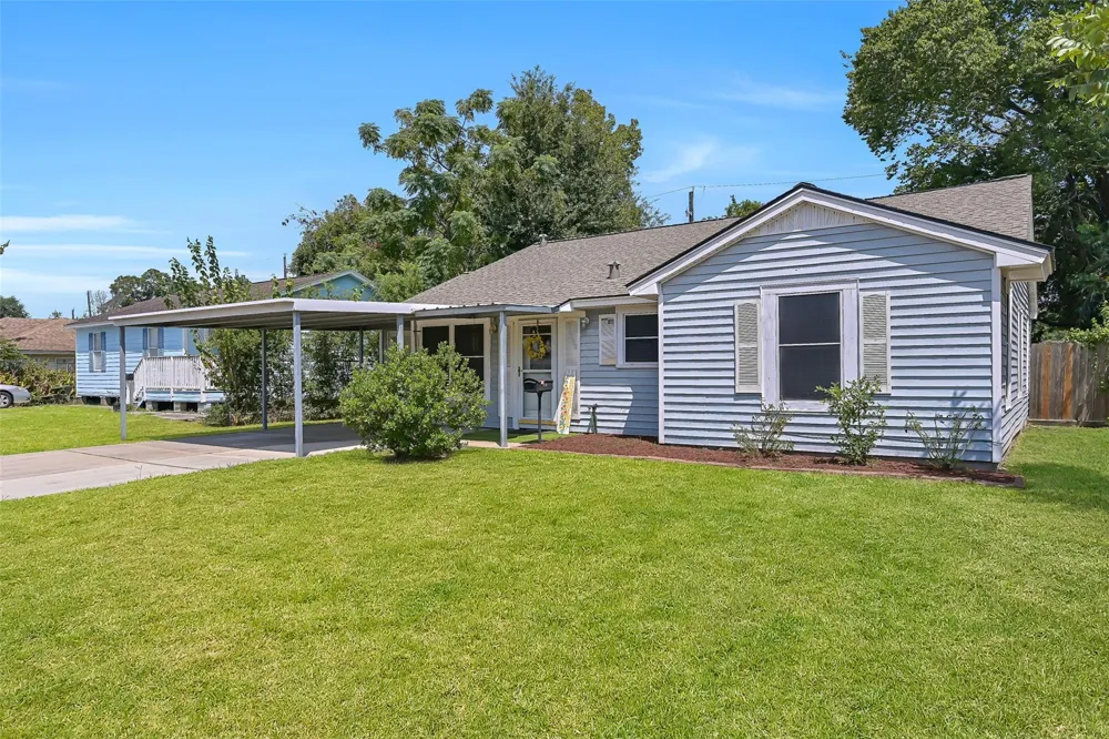 1419 Harris Avenue Pasadena, TX 77506