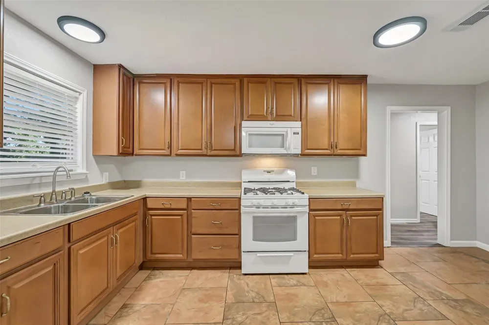 1419 Harris Avenue Pasadena, TX 77506