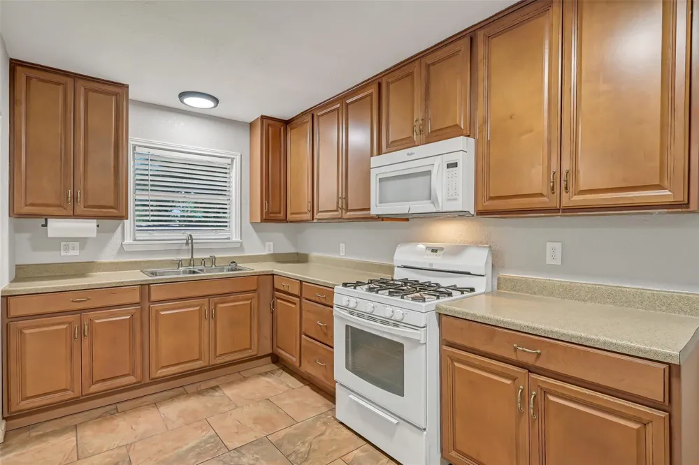 1419 Harris Avenue Pasadena, TX 77506