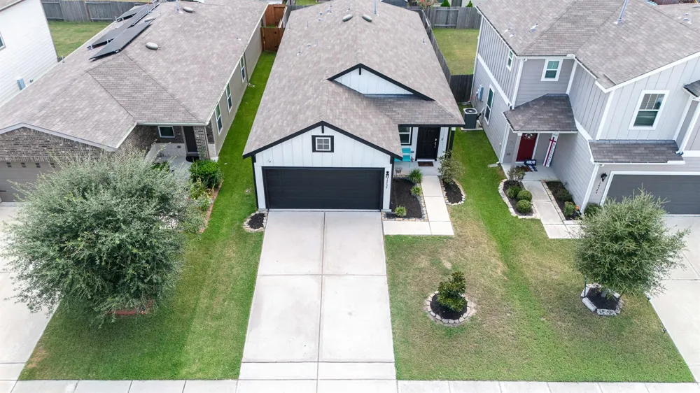 14539 Maple Field Dr Houston, TX 77069
