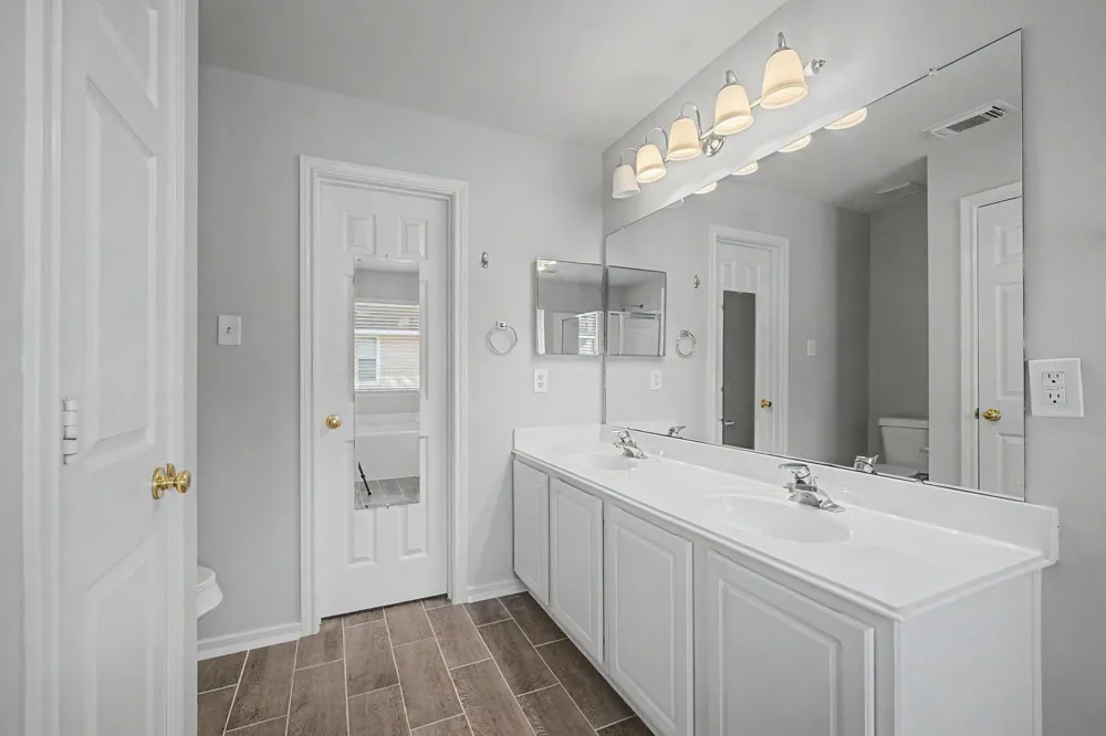 43 S Camellia Grove Circle The Woodlands, TX 77382